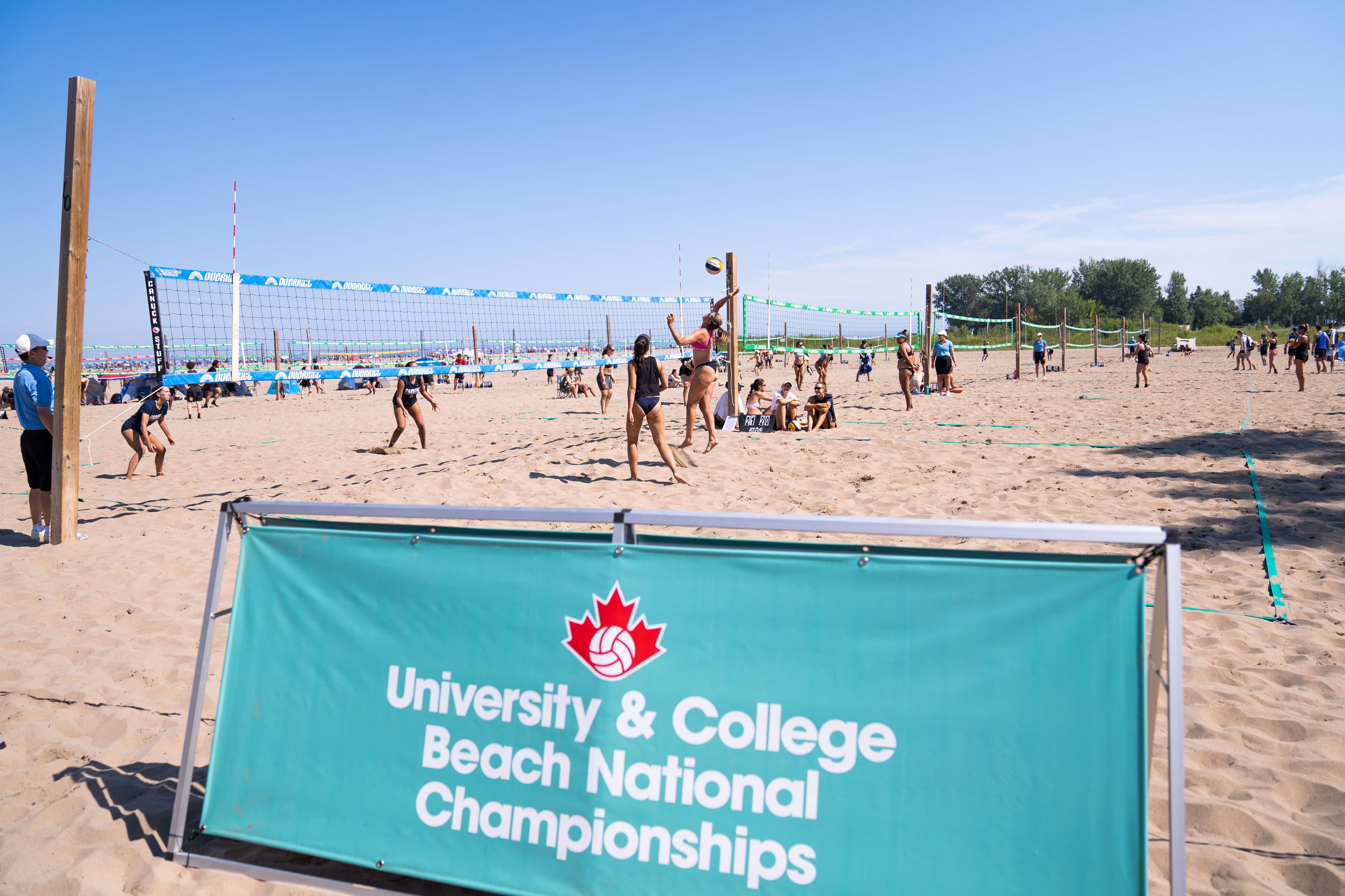https://volleyball.ca/uploads/Competitions/Nationals/2023/Images/DSC05957.jpg
