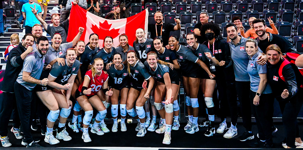 Le Canada termine ses Championnats du monde par une victoire