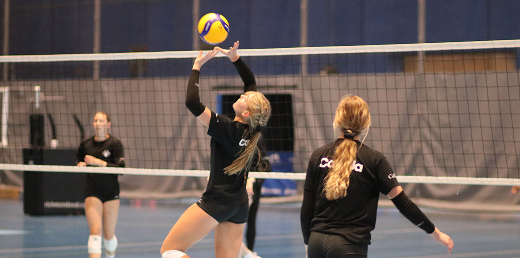 Women's National Excellence Program enters second year Volleyball Canada